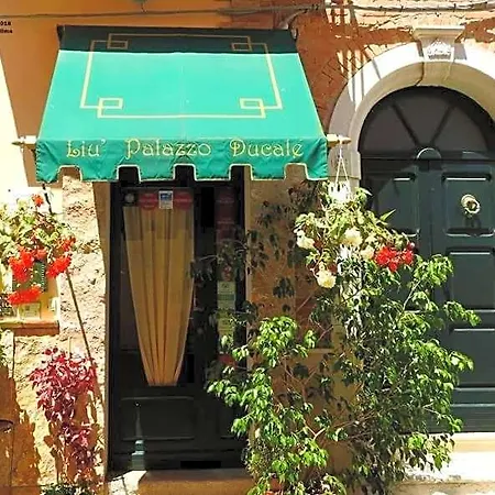 Liu' Palazzo Ducale Alojamento de Acomodação e Pequeno-almoço 3*