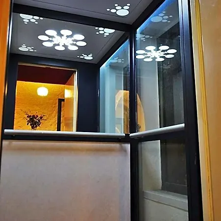فندق مبيت وإفطار Liu' Palazzo Ducale ليزينا