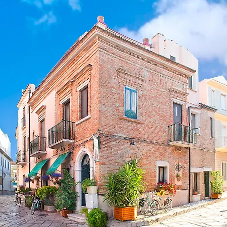 Bed & Breakfast Liu' Palazzo Ducale 3*