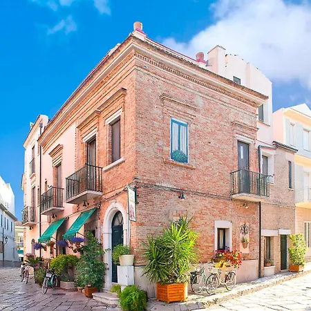 Bed & Breakfast Liu' Palazzo Ducale 3*